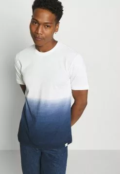 Only & Sons ONSTYSON LIFE - T-shirt Imprimé - Dress Blues 10 Only & Sons ONSTYSON LIFE - T-shirt Imprimé - Dress Blues -Only & Sons Soldes Boutique 0c3814f658a441ddb320cb7a9196848c