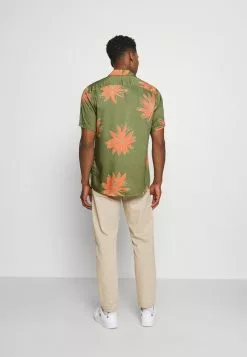 Only & Sons ONSKAJ LIFE - Chemise - Oil Green -Only & Sons Soldes Boutique 0f190e31fa1345e8b6325c962b507864