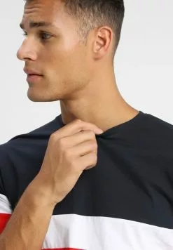 Only & Sons ONSBAILEY - T-shirt Imprimé - Dark Navy/racing Red -Only & Sons Soldes Boutique 114260cdc6ff4c4789a0264cd9e08d27