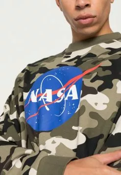 Only & Sons ONSNASA RELAX CREW NECK - Sweatshirt - Olive Night -Only & Sons Soldes Boutique 18f573e0e39844ff94e6ceb83b956d47