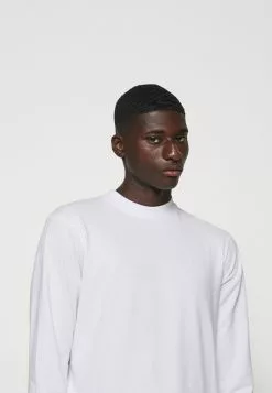 Only & Sons ONSVILMOS LIFE REG MOCK NECK TEE - T-shirt à Manches Longues - White 9 Only & Sons ONSVILMOS LIFE REG MOCK NECK TEE - T-shirt à Manches Longues - White -Only & Sons Soldes Boutique 1ad83800c45040ea93b4e38118e9c09c