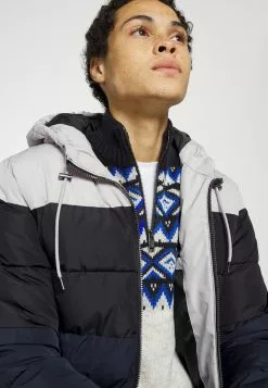 Only & Sons ONSMELVIN QUILTED HOOD JACKET - Veste D'hiver - Vapor Blue/black/dark Navy -Only & Sons Soldes Boutique 1b66e53839d0450c869c4e928fc7b528