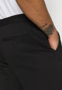 Only & Sons ONSDION - Short - Black 9 Only & Sons ONSDION - Short - Black -Only & Sons Soldes Boutique 1bd1694ca85947a2ba376889628b4240