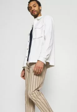 Only & Sons ONSLEOLIFE STRIPE MIX CROP - Pantalon Classique - Chinchilla -Only & Sons Soldes Boutique 1c3a441b32814a9aaa4a6a0605721b12