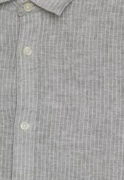 Only & Sons ONSCAIDEN STRIPE - Chemise - Olive Night 12 Only & Sons ONSCAIDEN STRIPE - Chemise - Olive Night -Only & Sons Soldes Boutique 1c762bb242b14565aad2b867fa7bf46b