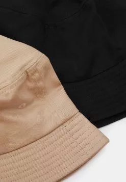 Only & Sons ONSTRISTIAN BUCKET HAT 2 PACK - Chapeau - Black/beige -Only & Sons Soldes Boutique 1d77c2006b85427aa2349ce1039dffa7