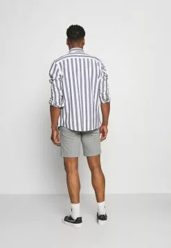 Only & Sons ONSMARK STRIPE - Short - Light Grey Melange 8 Only & Sons ONSMARK STRIPE - Short - Light Grey Melange -Only & Sons Soldes Boutique 234143dcf1ce4f548f0b5f921ce3faa9