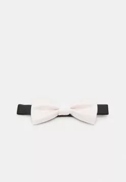 Only & Sons ONSBOWTIE SUSPENDER SET - Noeud Papillon - Rosewater -Only & Sons Soldes Boutique 24605f2b9281491aafc1e5ff9e37f4c5