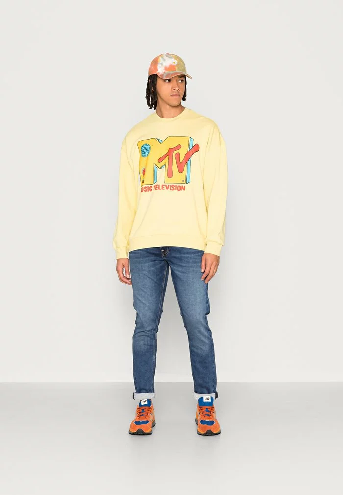 Only & Sons MTV VINTAGE FIT CREW NECK - Sweatshirt - Custard 2 Only & Sons MTV VINTAGE FIT CREW NECK - Sweatshirt - Custard – Image 2