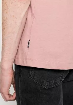 Only & Sons ONSGRAYSON RLX - T-shirt Imprimé - Woodrose 9 Only & Sons ONSGRAYSON RLX - T-shirt Imprimé - Woodrose -Only & Sons Soldes Boutique 28c208daf649445ba93916ec18f7b2b3