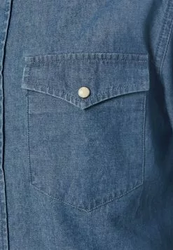 Only & Sons ONSSILAS LIFE CHAMBRAY - Chemise - Dark Blue Denim 9 Only & Sons ONSSILAS LIFE CHAMBRAY - Chemise - Dark Blue Denim -Only & Sons Soldes Boutique 2a9f714399064865a5b318f24d1e4bc1