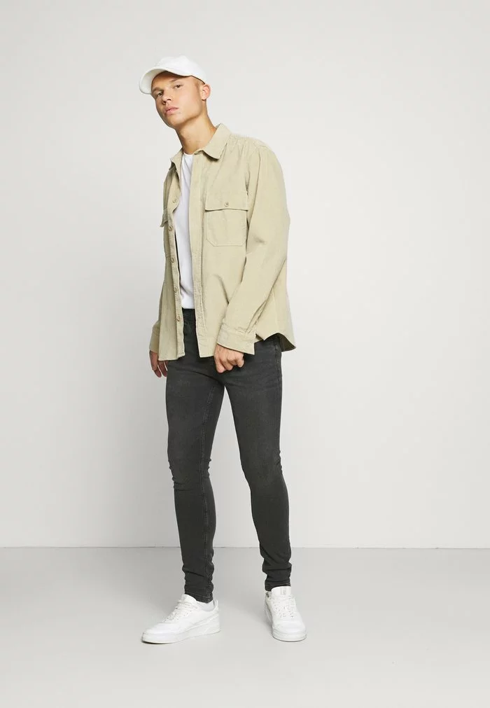 Only & Sons ONSWARP LIFE WASHED - Jeans Skinny - Black Denim 2 Only & Sons ONSWARP LIFE WASHED - Jeans Skinny - Black Denim – Image 2