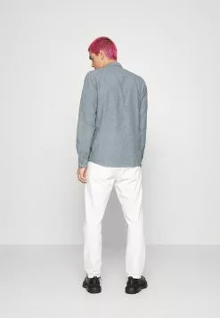 Only & Sons ONSMIKRO LIFE - Chemise - Dark Navy 8 Only & Sons ONSMIKRO LIFE - Chemise - Dark Navy -Only & Sons Soldes Boutique 318ef048686948c4af7c405ca75279e3