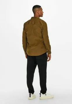 Only & Sons Chemise - Monks Robe -Only & Sons Soldes Boutique 3abe3fa39efd43b9a5cfced961141014