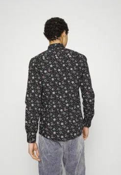 Only & Sons ONSXMAS MADO - Chemise - Black 8 Only & Sons ONSXMAS MADO - Chemise - Black -Only & Sons Soldes Boutique 46906e33554c4e75b96613ace8494092