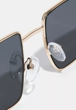 Only & Sons ONSSUNGLASSES UNISEX - Lunettes De Soleil - Black -Only & Sons Soldes Boutique 4cdaccd8d2204100a04bb42be6a7eb4e