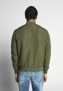 Only & Sons ONSJACK - Blouson Bomber - Olive Night -Only & Sons Soldes Boutique 4f28b2928c484f01b287fe56e5eb360f