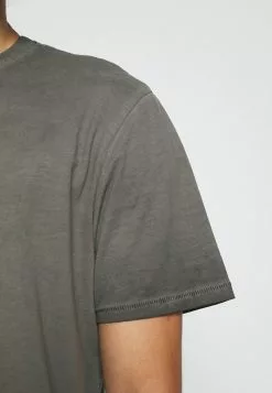 Only & Sons ONSMILLENIUM LIFE WASHED - T-shirt Basique - Black -Only & Sons Soldes Boutique 57fd87ad35d9434d91d24bd0c1a71341