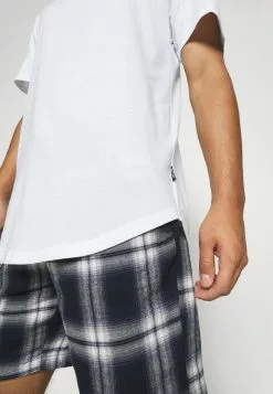 Only & Sons ONSMATT LIFE LONGY TEE 7 PACK - T-shirt Basique - White -Only & Sons Soldes Boutique 592daaa55cce4c53aec13a12a667fd82