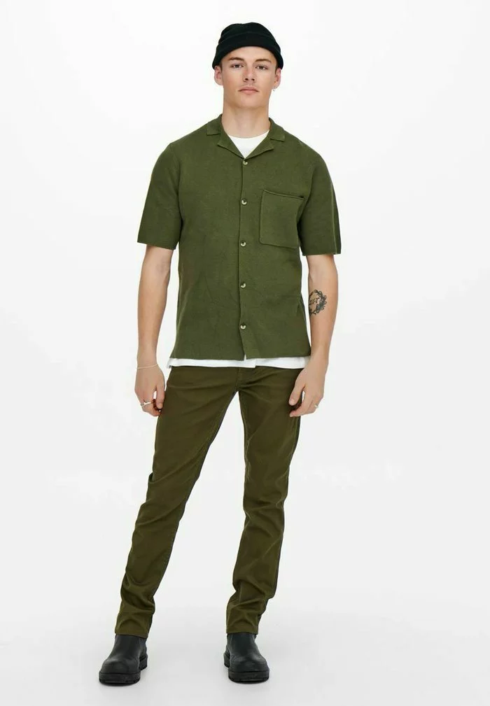 Only & Sons Chemise - Olive Night 2 Only & Sons Chemise - Olive Night – Image 2