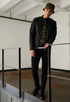 Only & Sons ONSLOOM BLACK - Jean Slim - Black Denim -Only & Sons Soldes Boutique 61028aac741a4381ac53b6f2b4857408