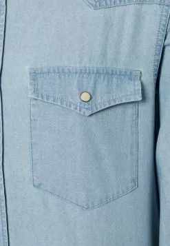 Only & Sons ONSSILAS LIFE CHAMBRAY - Chemise - Light Blue Denim -Only & Sons Soldes Boutique 61adba7a4b724130833153aafa5c78a8