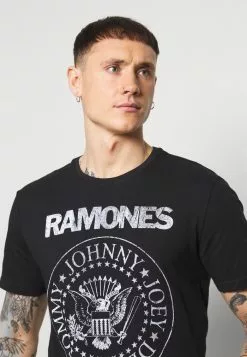 Only & Sons ONSRAMONES FRONT PRINT TEE - T-shirt Imprimé - Black -Only & Sons Soldes Boutique 63238470e18742568c9703acd1ef3332