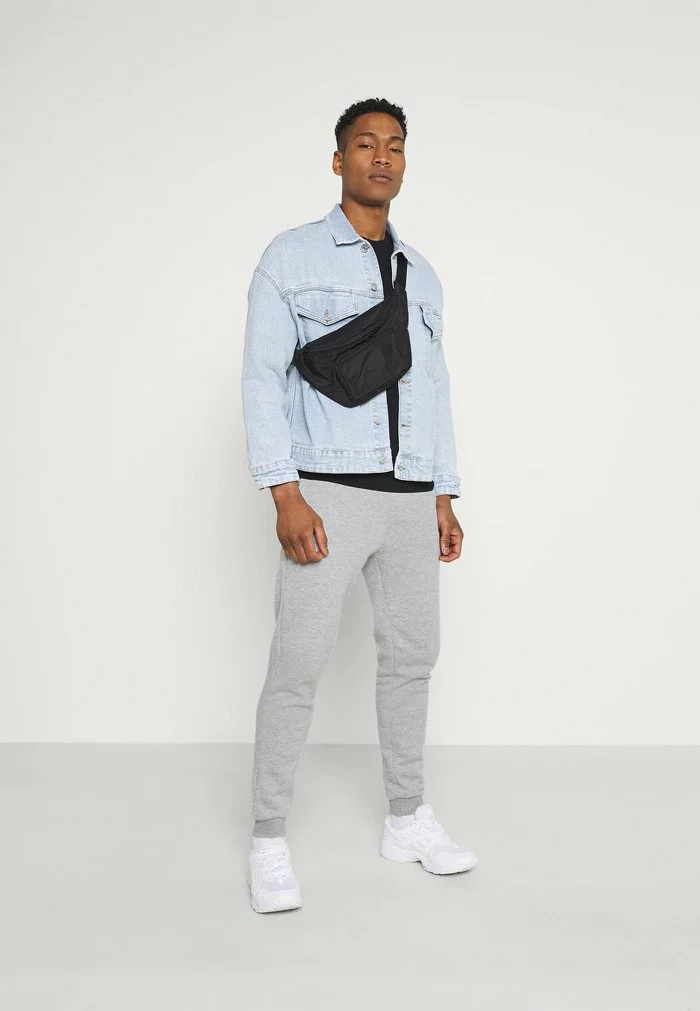 Only & Sons ONSCERES LIFE PANTS 2 PACK - Pantalon De Survêtement - Black/grey 1 Only & Sons ONSCERES LIFE PANTS 2 PACK - Pantalon De Survêtement - Black/grey