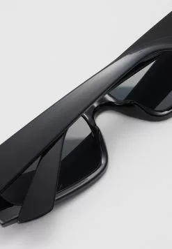 Only & Sons ONSSUNGLASSES - Lunettes De Soleil - Black 5 Only & Sons ONSSUNGLASSES - Lunettes De Soleil - Black -Only & Sons Soldes Boutique 6d6f7a1d3474451ea7858496021dca6c