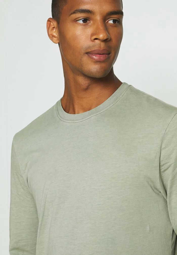 Only & Sons ONSMILLENIUM LIFE WASHED TEE - T-shirt à Manches Longues - Olive Night 4 Only & Sons ONSMILLENIUM LIFE WASHED TEE - T-shirt à Manches Longues - Olive Night – Image 4