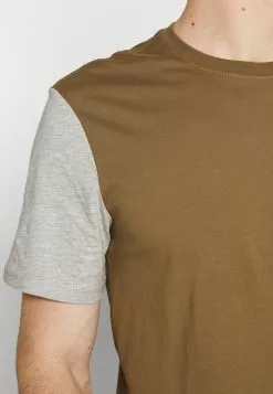 Only & Sons ONSORIK LIFE TEE - T-shirt Imprimé - Kangaroo -Only & Sons Soldes Boutique 724247974e5c4d60973932ec6dc93e81