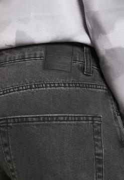 Only & Sons ONSAVI LIFE - Short En Jean - Black Denim 9 Only & Sons ONSAVI LIFE - Short En Jean - Black Denim -Only & Sons Soldes Boutique 7c69691e2c784940b5d9e1b5dfc7038b