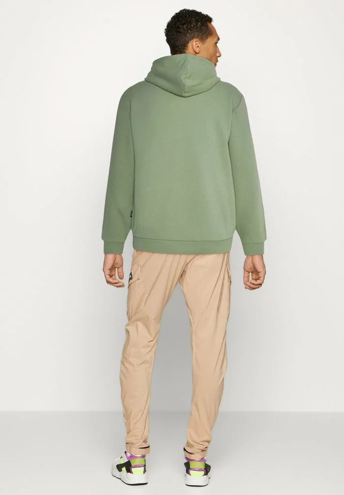 Only & Sons ONSCERES LIFE HOODIE - Sweatshirt - Oil Green 3 Only & Sons ONSCERES LIFE HOODIE - Sweatshirt - Oil Green – Image 3