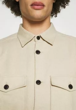 Only & Sons ONSMILO LIFE SOLID OVERSHIRT - Chemise - Pelican 9 Only & Sons ONSMILO LIFE SOLID OVERSHIRT - Chemise - Pelican -Only & Sons Soldes Boutique 8a4a80c56e924cfa8ec481c546abfdbf