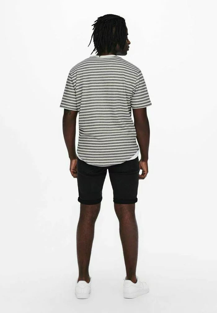 Only & Sons GESTREIFT - T-shirt Imprimé - Star White 3 Only & Sons GESTREIFT - T-shirt Imprimé - Star White – Image 3