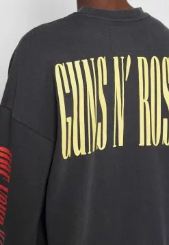 Only & Sons ONSGUNSNROSES LIFE CREWNECK - Sweatshirt - Phantom 9 Only & Sons ONSGUNSNROSES LIFE CREWNECK - Sweatshirt - Phantom -Only & Sons Soldes Boutique 8c210021d4a64502bb400fb3d54b4379
