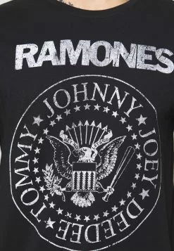 Only & Sons ONSRAMONES FRONT PRINT TEE - T-shirt Imprimé - Black -Only & Sons Soldes Boutique 93654523afeb48d48f54ccbc349567c7