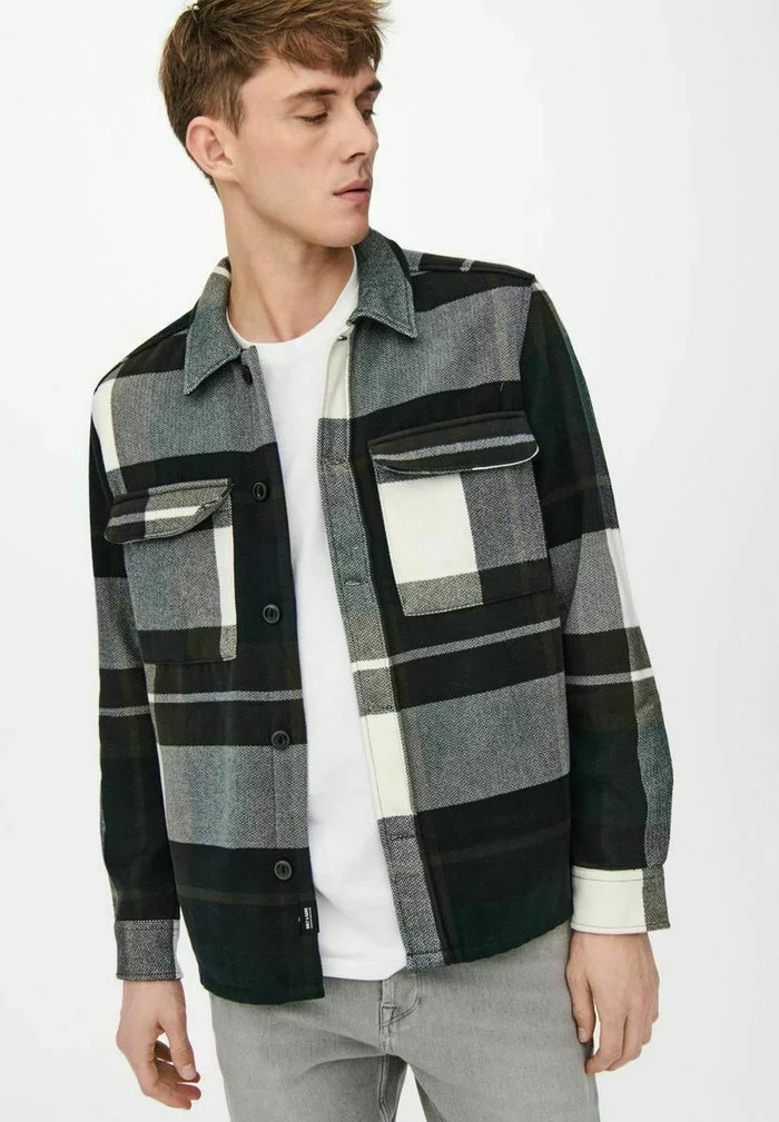 Only & Sons Chemise - Dark Navy 4 Only & Sons Chemise - Dark Navy – Image 4