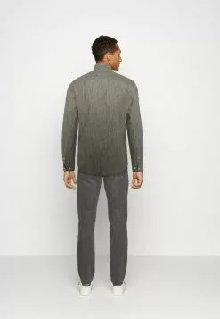 Only & Sons ONSARLO - Chemise - Olive Night 7 Only & Sons ONSARLO - Chemise - Olive Night -Only & Sons Soldes Boutique 965ed98fb7ee4edc90a58a33908d7bd0