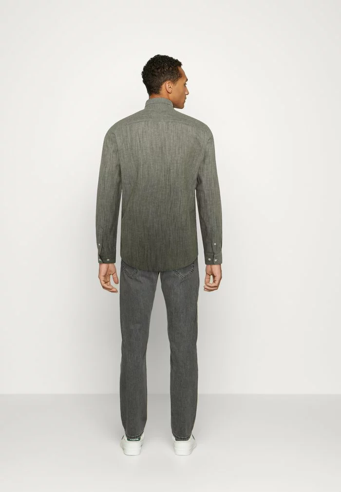 Only & Sons ONSARLO - Chemise - Olive Night 3 Only & Sons ONSARLO - Chemise - Olive Night – Image 3