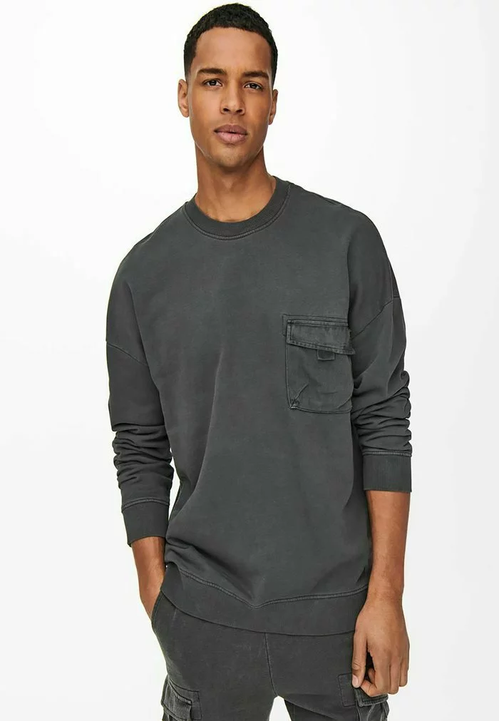 Only & Sons Sweatshirt - Black 1 Only & Sons Sweatshirt - Black