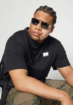 Only & Sons ONSMTV TEE - T-shirt Imprimé - Black -Only & Sons Soldes Boutique a33196b5194a46d9b795d0a77aae0488