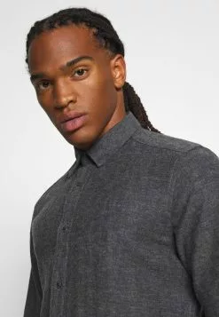 Only & Sons ONSBRAD HERRINGBONE SHIRT - Chemise - Medium Grey Melange 9 Only & Sons ONSBRAD HERRINGBONE SHIRT - Chemise - Medium Grey Melange -Only & Sons Soldes Boutique a515d537088b4420af67e425a2253abe