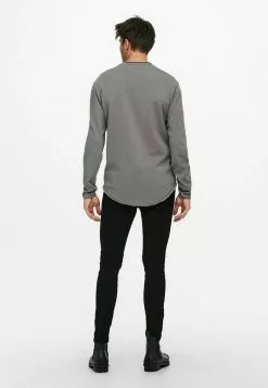 Only & Sons T-shirt à Manches Longues - Medium Grey Melange 8 Only & Sons T-shirt à Manches Longues - Medium Grey Melange -Only & Sons Soldes Boutique a6a02d7dc9a147ad93b4e5166c4d3668