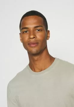 Only & Sons ONSMILLENIUM LIFE WASHED TEE - T-shirt à Manches Longues - Pelican -Only & Sons Soldes Boutique acc35043debe4902b0e160a65d578a48