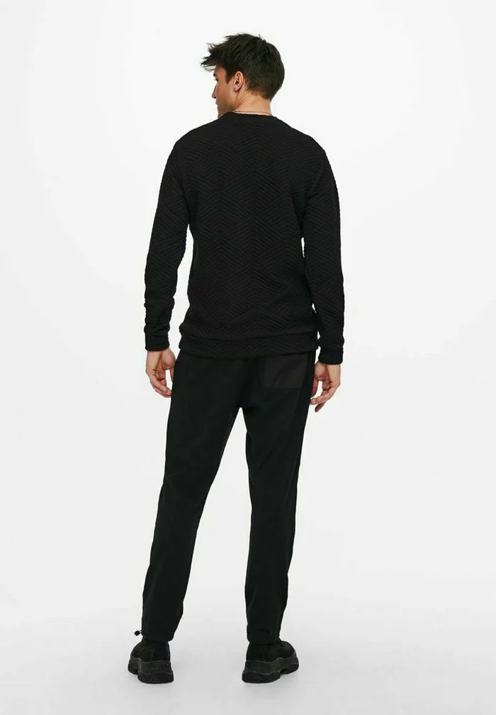 Only & Sons Sweatshirt - Black 3 Only & Sons Sweatshirt - Black – Image 3