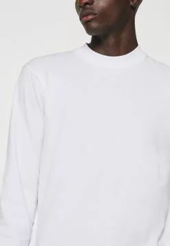 Only & Sons ONSVILMOS LIFE REG MOCK NECK TEE - T-shirt à Manches Longues - White 11 Only & Sons ONSVILMOS LIFE REG MOCK NECK TEE - T-shirt à Manches Longues - White -Only & Sons Soldes Boutique b750f61e7b114b7698b2b98511817f35