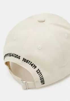 Only & Sons ONSHARVEY NUMBER UNISEX - Casquette - Off-white -Only & Sons Soldes Boutique b959e3c88f214fdc886be8513e1ab3e7