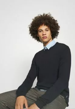 Only & Sons ONSALEX CREW NECK - Pullover - Dark Navy 11 Only & Sons ONSALEX CREW NECK - Pullover - Dark Navy -Only & Sons Soldes Boutique ba092a2f175b4e39aca74dc7854f8ca4