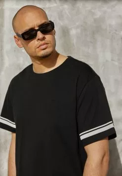 Only & Sons ONSMATT LIFE LONGY STRIPE - T-shirt Imprimé - Black -Only & Sons Soldes Boutique c2e8d6d35c6841af9679b48a47366d95